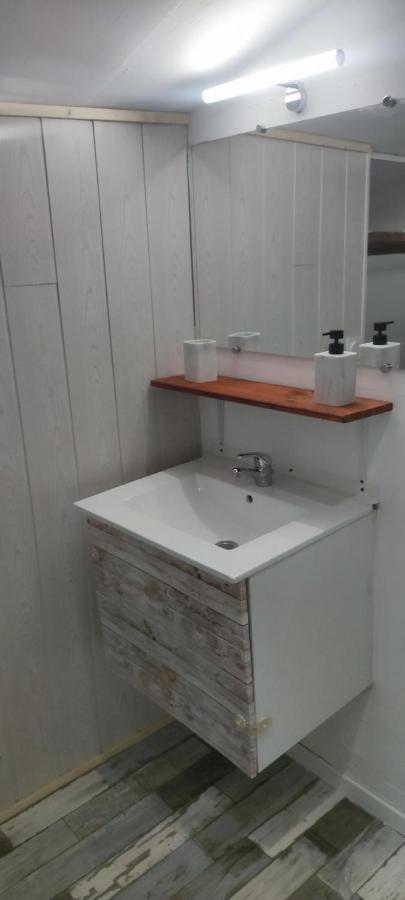 Chez Bichette Saint Maximin Apartment ภายนอก รูปภาพ